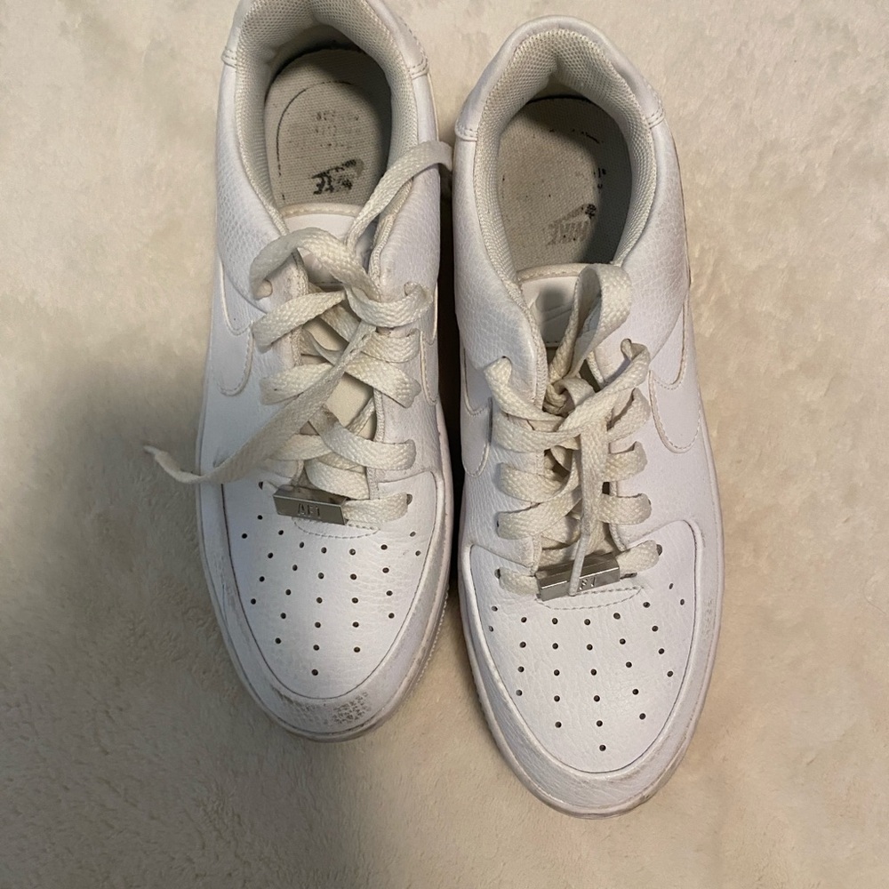 Nike White Leather Sneakers